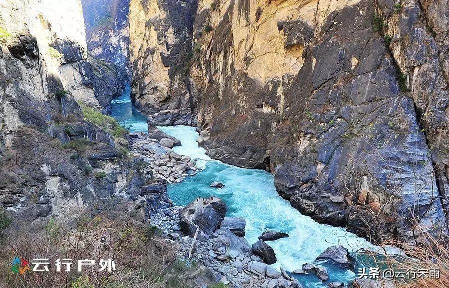 虎跳峡值得一去吗？探寻神秘的自然奇观之旅